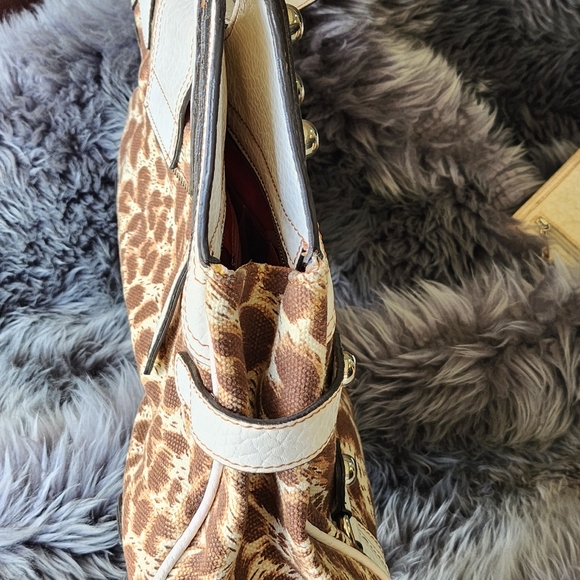 Y2K Guess purse - Picture 4 of 11